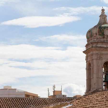 Le Cale Bed and Breakfast Trapani Buitenkant foto